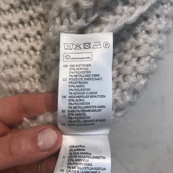 Infinity scarf - Picture 3 of 3